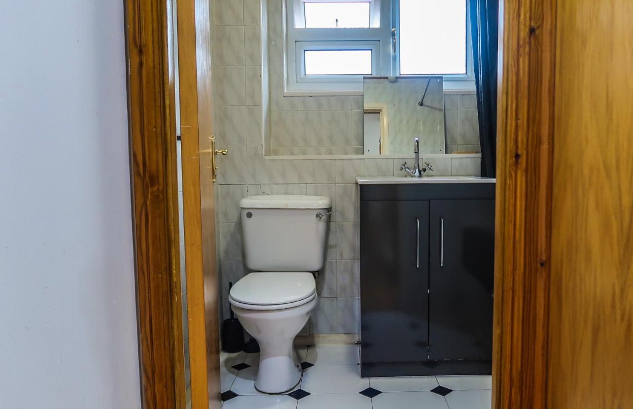Cozy Double Room - Only Room لندن المظهر الخارجي الصورة